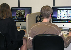 Using Macs in the Multimedia Lab